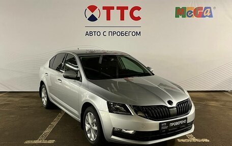 Skoda Octavia, 2017 год, 1 637 000 рублей, 3 фотография