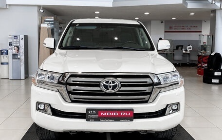 Toyota Land Cruiser 200, 2016 год, 5 200 000 рублей, 2 фотография