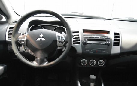 Mitsubishi Outlander III рестайлинг 3, 2008 год, 1 147 000 рублей, 30 фотография