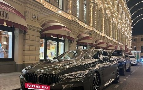 BMW 8 серия, 2021 год, 10 000 000 рублей, 2 фотография