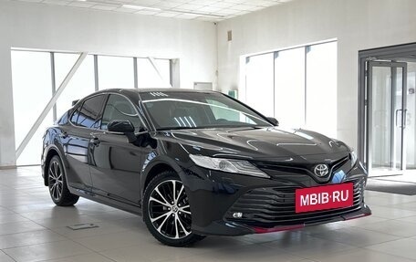 Toyota Camry, 2021 год, 3 600 000 рублей, 3 фотография