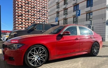 BMW 3 серия, 2012 год, 1 900 000 рублей, 11 фотография