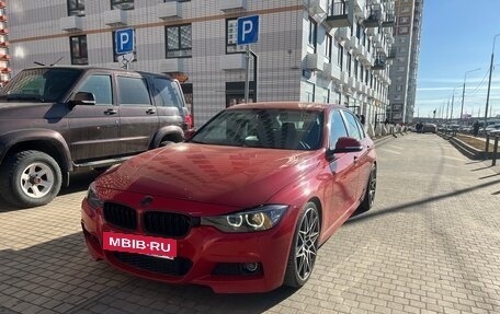 BMW 3 серия, 2012 год, 1 900 000 рублей, 16 фотография