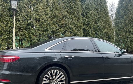 Audi A8, 2018 год, 5 500 000 рублей, 10 фотография