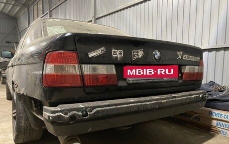 BMW 5 серия, 1989 год, 650 000 рублей, 12 фотография