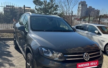 Volkswagen Touareg III, 2013 год, 2 500 000 рублей, 2 фотография