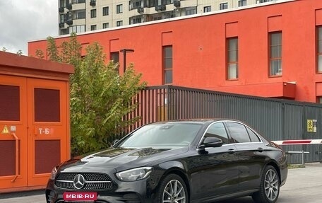 Mercedes-Benz E-Класс, 2022 год, 5 395 000 рублей, 1 фотография