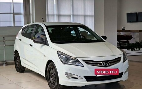 Hyundai Solaris II рестайлинг, 2014 год, 855 000 рублей, 3 фотография