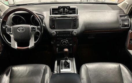 Toyota Land Cruiser Prado 150 рестайлинг 2, 2014 год, 3 699 000 рублей, 21 фотография