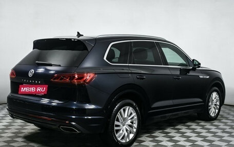 Volkswagen Touareg III, 2018 год, 4 149 000 рублей, 5 фотография