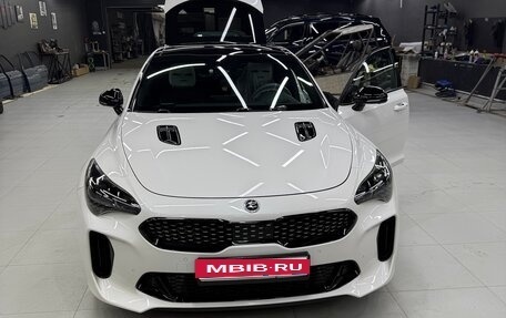 KIA Stinger I, 2018 год, 3 600 000 рублей, 3 фотография