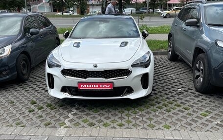 KIA Stinger I, 2018 год, 3 600 000 рублей, 1 фотография