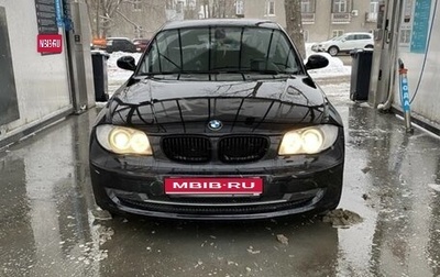 BMW 1 серия, 2007 год, 900 000 рублей, 1 фотография