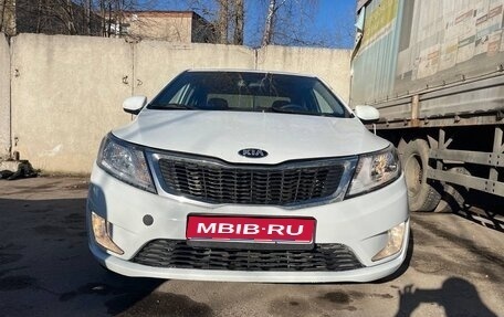 KIA Rio III рестайлинг, 2013 год, 770 000 рублей, 1 фотография