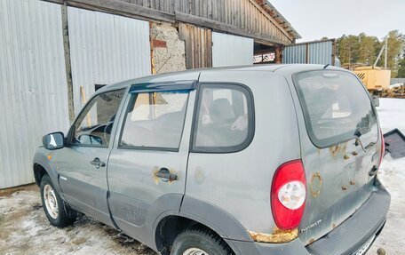 Chevrolet Niva I рестайлинг, 2009 год, 350 000 рублей, 3 фотография