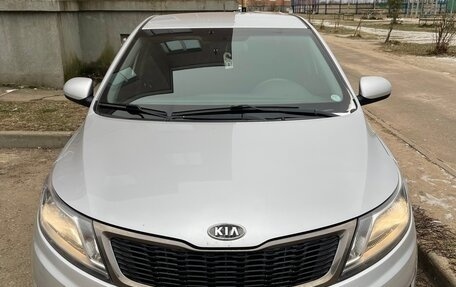 KIA Rio III рестайлинг, 2012 год, 780 000 рублей, 2 фотография