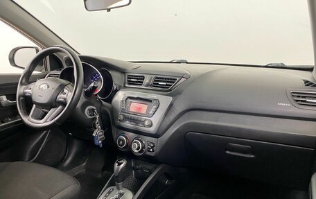 KIA Rio III рестайлинг, 2014 год, 875 000 рублей, 10 фотография