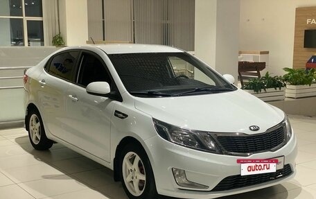 KIA Rio III рестайлинг, 2014 год, 875 000 рублей, 3 фотография