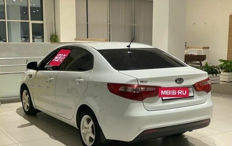 KIA Rio III рестайлинг, 2014 год, 875 000 рублей, 4 фотография