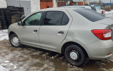 Renault Logan II, 2016 год, 370 000 рублей, 3 фотография