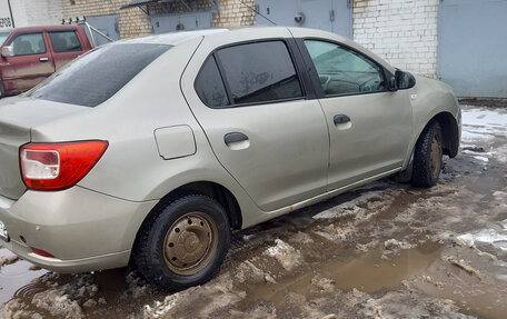 Renault Logan II, 2016 год, 370 000 рублей, 4 фотография