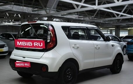 KIA Soul II рестайлинг, 2017 год, 1 400 000 рублей, 8 фотография