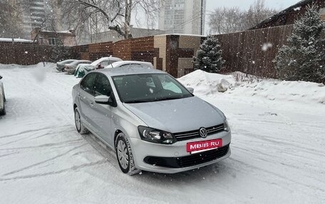 Volkswagen Polo VI (EU Market), 2012 год, 910 000 рублей, 2 фотография