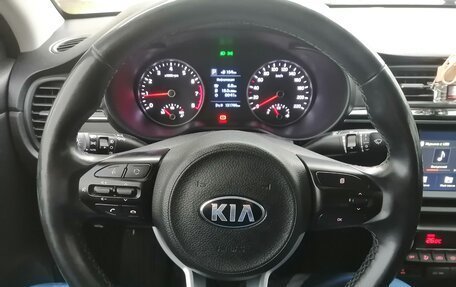 KIA Rio IV, 2018 год, 1 250 000 рублей, 3 фотография