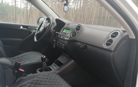 Volkswagen Tiguan I, 2015 год, 1 300 000 рублей, 13 фотография