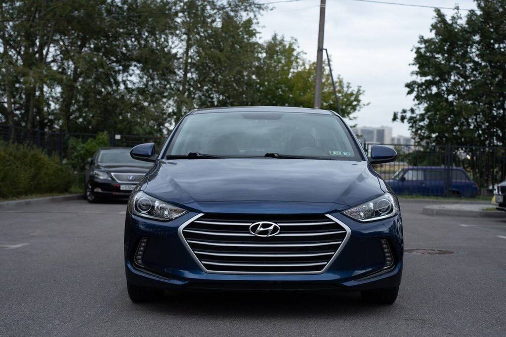 Hyundai Elantra VI рестайлинг, 2019 год, 400 000 рублей, 11 фотография