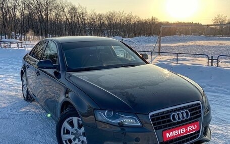 Audi A4, 2011 год, 1 035 000 рублей, 1 фотография