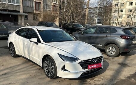 Hyundai Sonata VIII, 2022 год, 3 000 000 рублей, 1 фотография