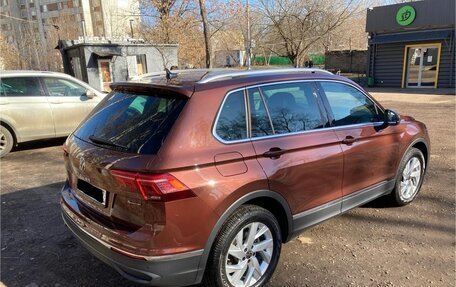 Volkswagen Tiguan II, 2021 год, 4 200 000 рублей, 9 фотография