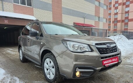 Subaru Forester, 2017 год, 2 680 000 рублей, 3 фотография