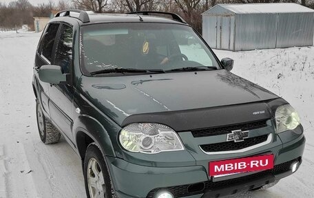 Chevrolet Niva I рестайлинг, 2011 год, 590 000 рублей, 4 фотография