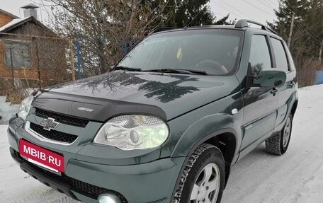 Chevrolet Niva I рестайлинг, 2011 год, 590 000 рублей, 7 фотография