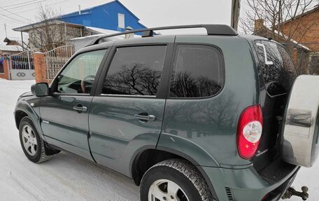 Chevrolet Niva I рестайлинг, 2011 год, 590 000 рублей, 9 фотография