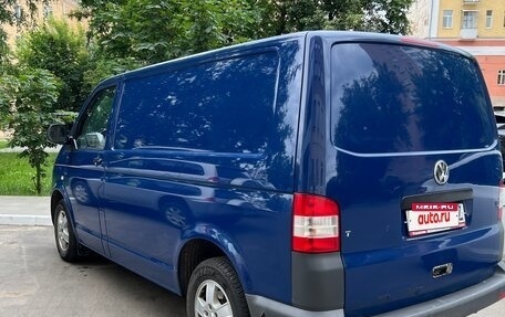 Volkswagen Transporter T5 рестайлинг, 2012 год, 1 650 000 рублей, 6 фотография