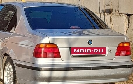 BMW 5 серия, 1999 год, 580 000 рублей, 2 фотография