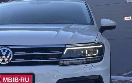 Volkswagen Tiguan II, 2018 год, 3 850 000 рублей, 3 фотография