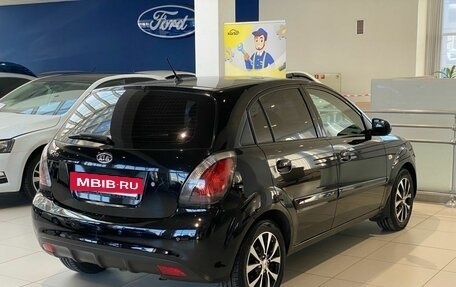 KIA Rio II, 2011 год, 699 000 рублей, 6 фотография