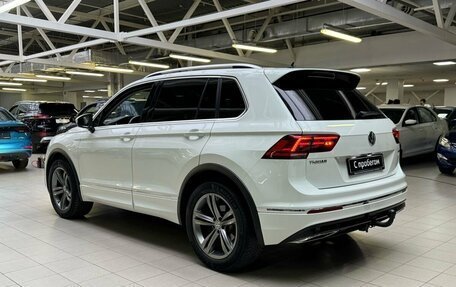 Volkswagen Tiguan II, 2018 год, 2 799 000 рублей, 6 фотография