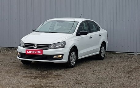 Volkswagen Polo VI (EU Market), 2019 год, 799 000 рублей, 2 фотография