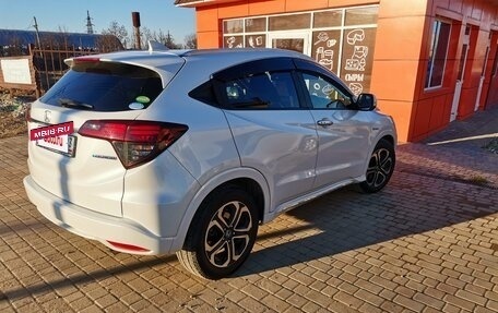 Honda Vezel, 2018 год, 2 150 000 рублей, 15 фотография