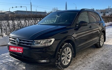 Volkswagen Tiguan II, 2020 год, 2 470 000 рублей, 5 фотография