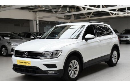 Volkswagen Tiguan II, 2018 год, 2 249 000 рублей, 4 фотография