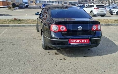 Volkswagen Passat B6, 2007 год, 385 000 рублей, 2 фотография