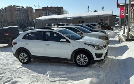 KIA Rio IV, 2018 год, 1 400 000 рублей, 2 фотография