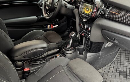MINI Hatch, 2017 год, 2 890 000 рублей, 11 фотография
