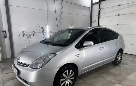 Toyota Prius, 2008 год, 820 000 рублей, 2 фотография